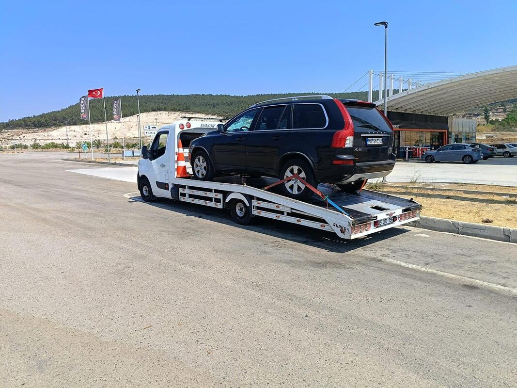 İzmir oto çekici — profesyonel araç taşıma hizmeti